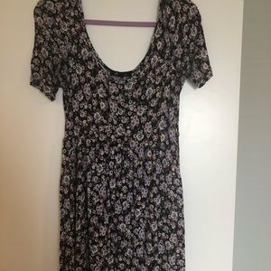 Floral print hipster dress!